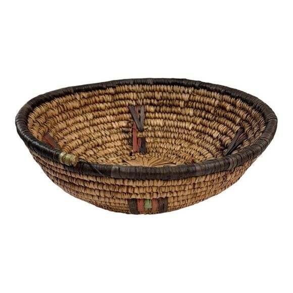 Vtg Artisan Africa Tribal 9" woven coil grass basket bowl Fruit Catch All - Picture 1 of 6